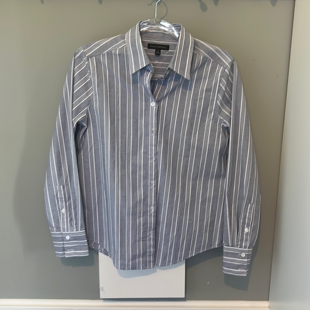 Banana republic button down shirt